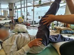 ステップ1：足のストレッチと挙上確認
