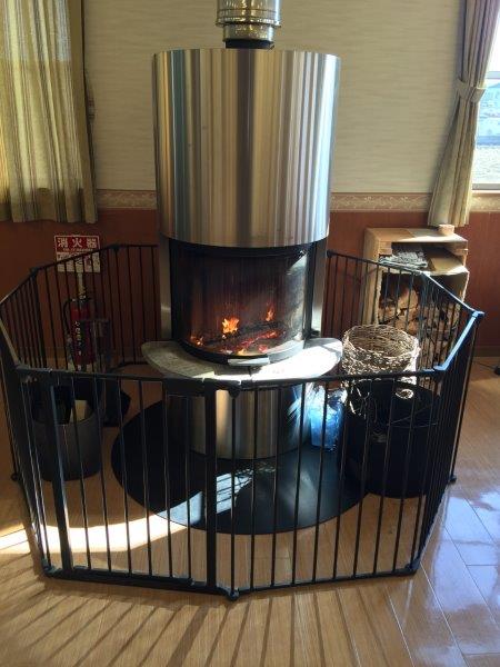 施設内の様子 暖炉